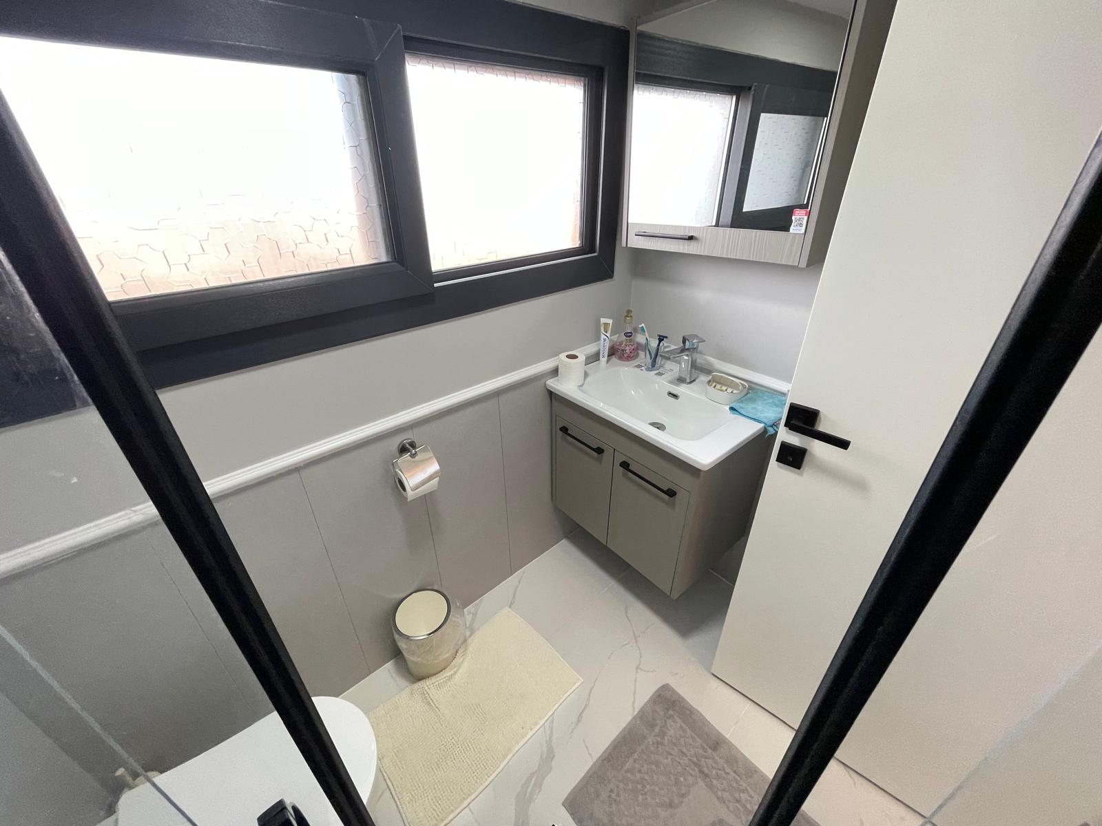 4c8afa8a-d8f7-4614-bf78-3a835ffdb924