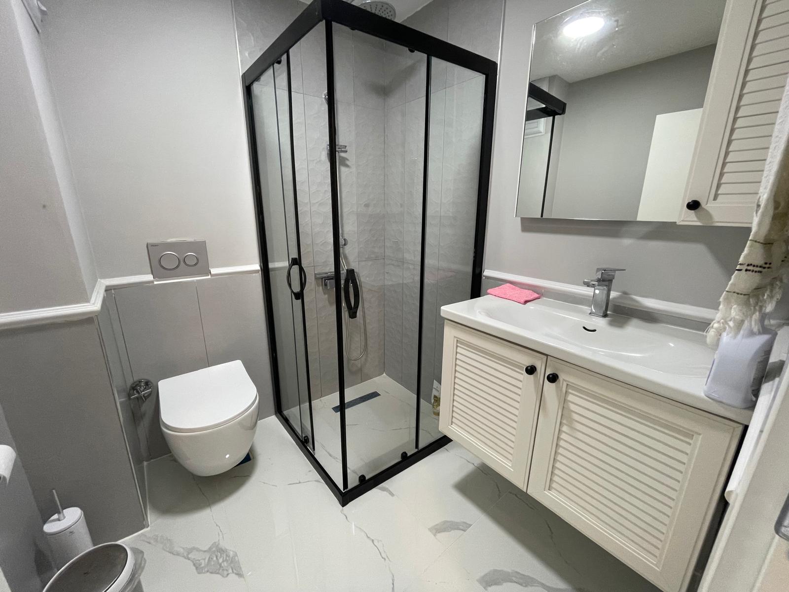 71165263-aa79-4c28-9f81-149a520c242c