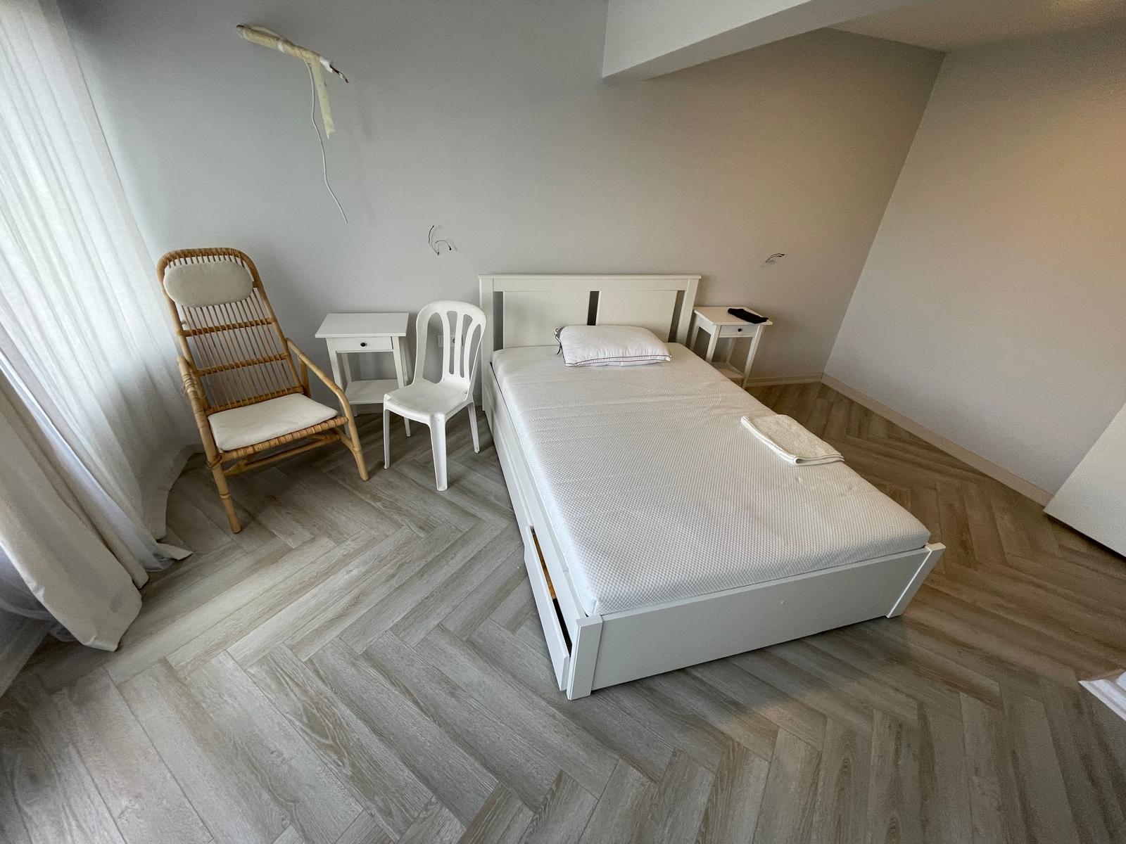 835c97ba-e481-412c-b76c-a7f009f22fc7