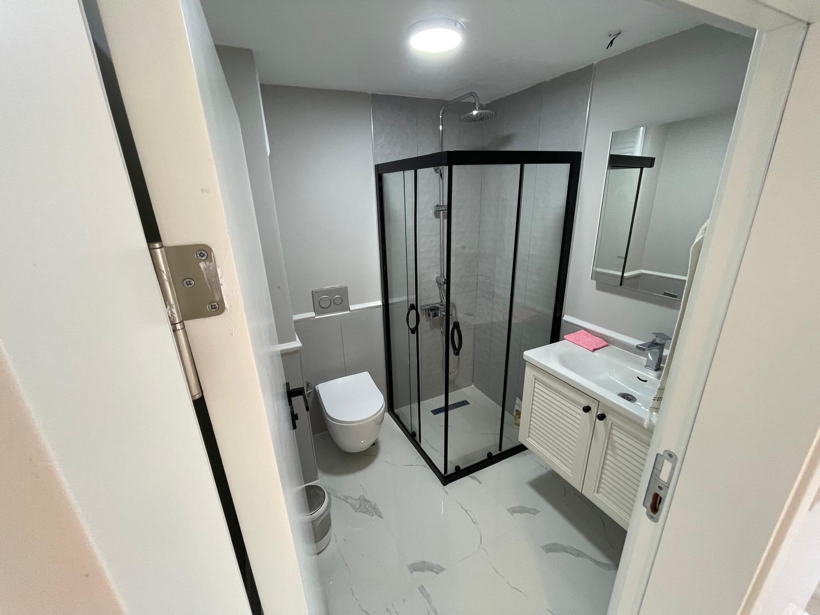 98485f0a-c656-464d-ae9a-460a15a76439