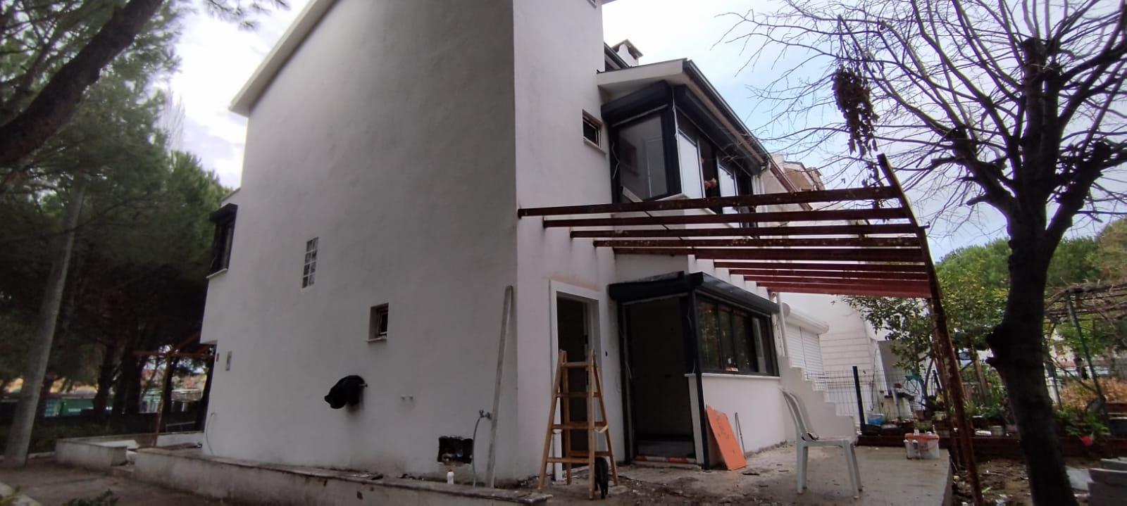 WhatsApp Image 2025-04-09 at 17.44.15