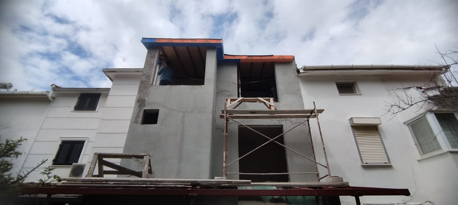 WhatsApp Image 2025-04-09 at 18.32.00