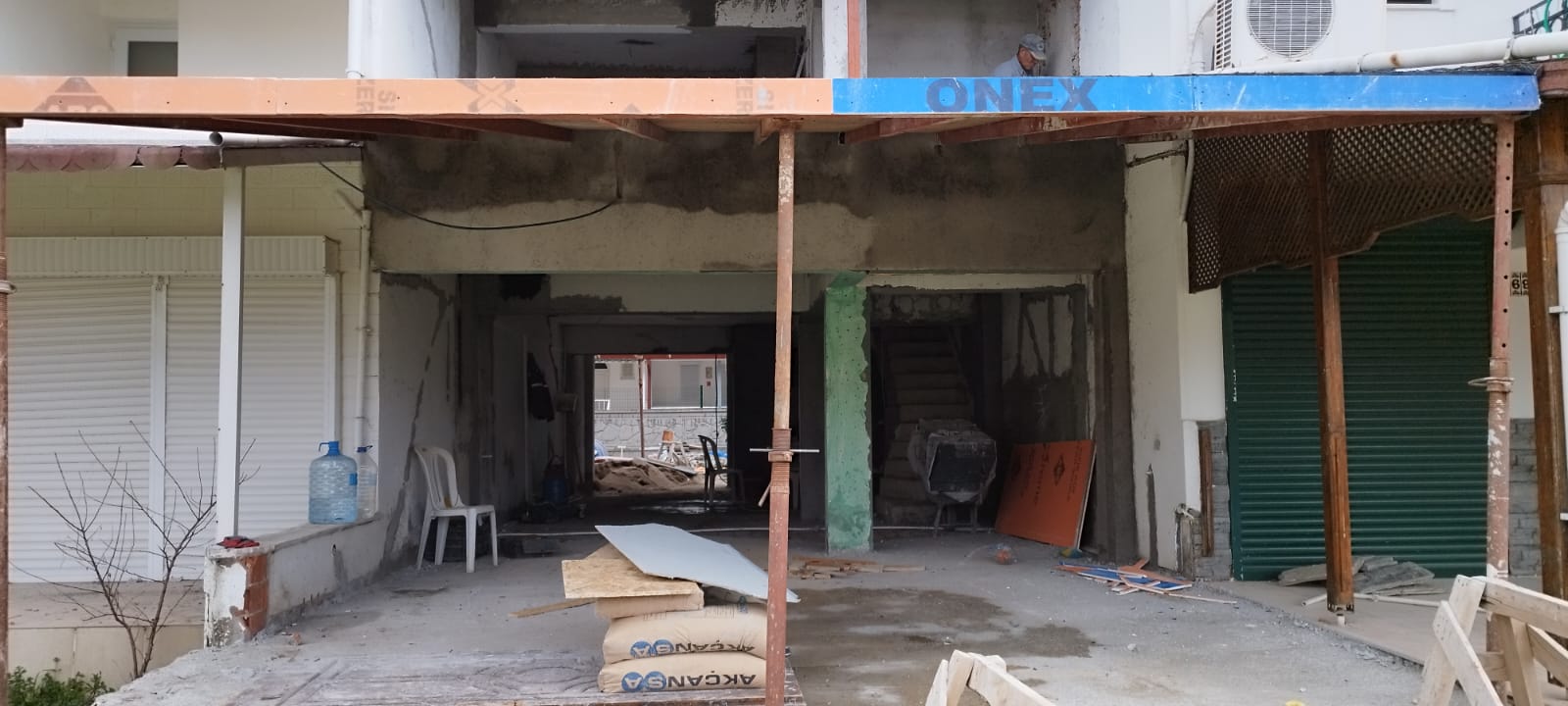 WhatsApp Image 2025-04-09 at 18.32.01 (2)