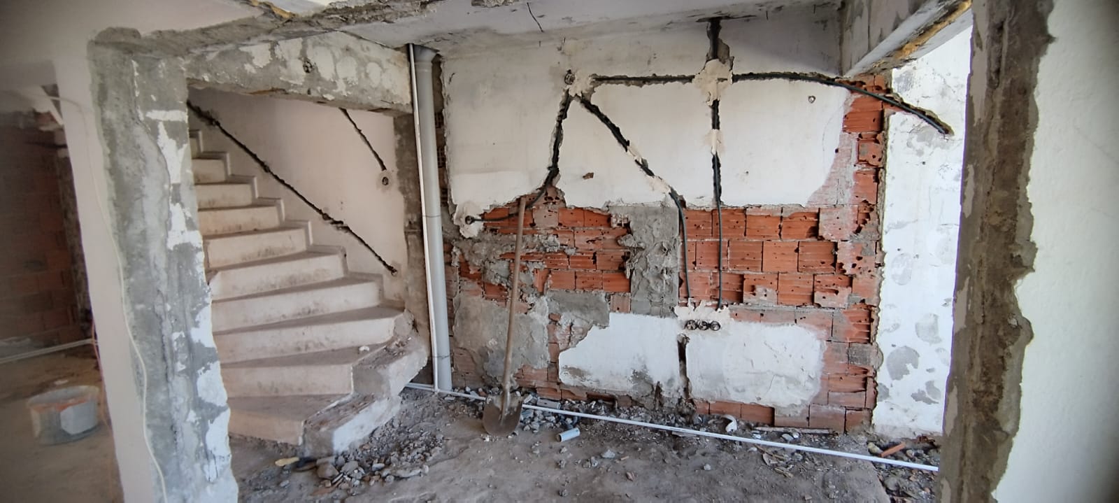 WhatsApp Image 2025-04-09 at 18.32.30 (1)