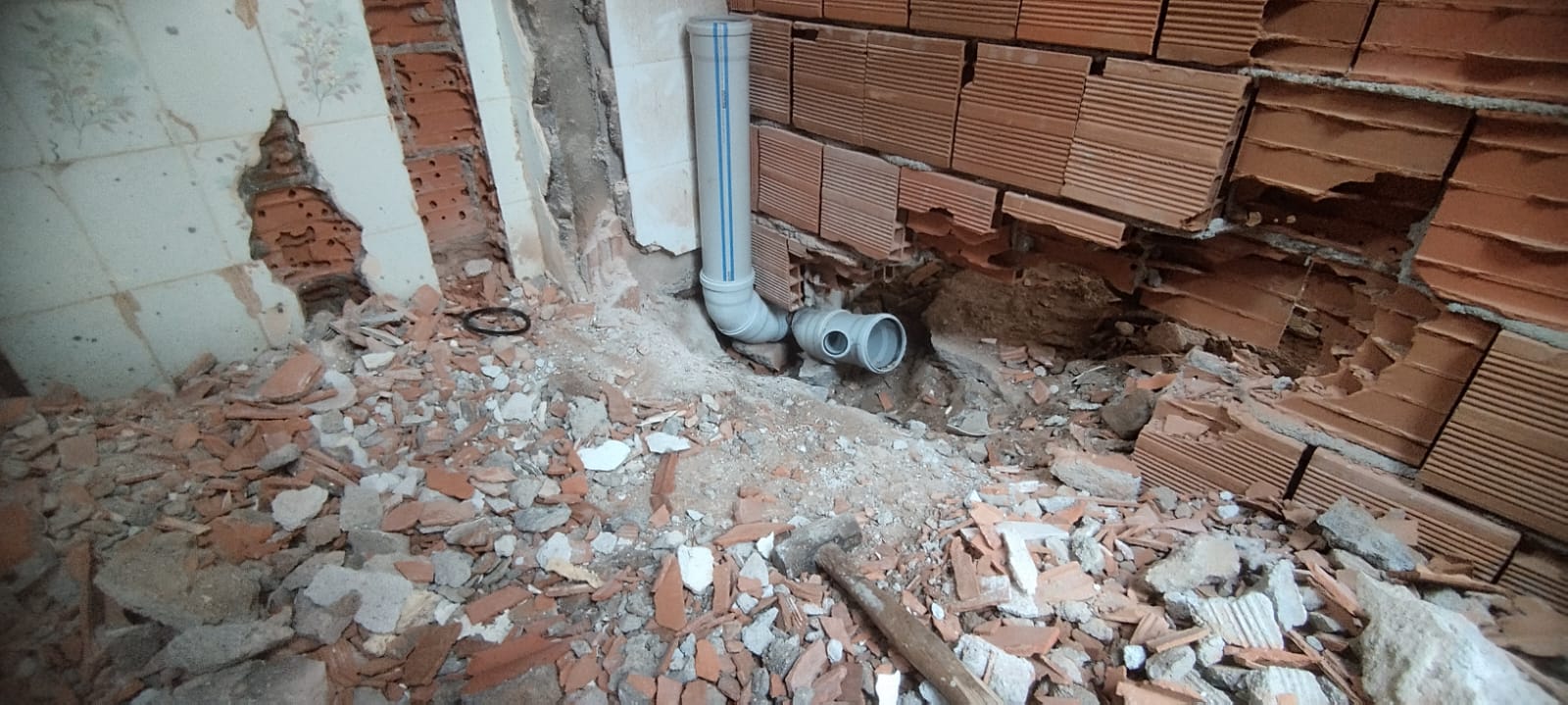 WhatsApp Image 2025-04-09 at 18.32.30 (4)