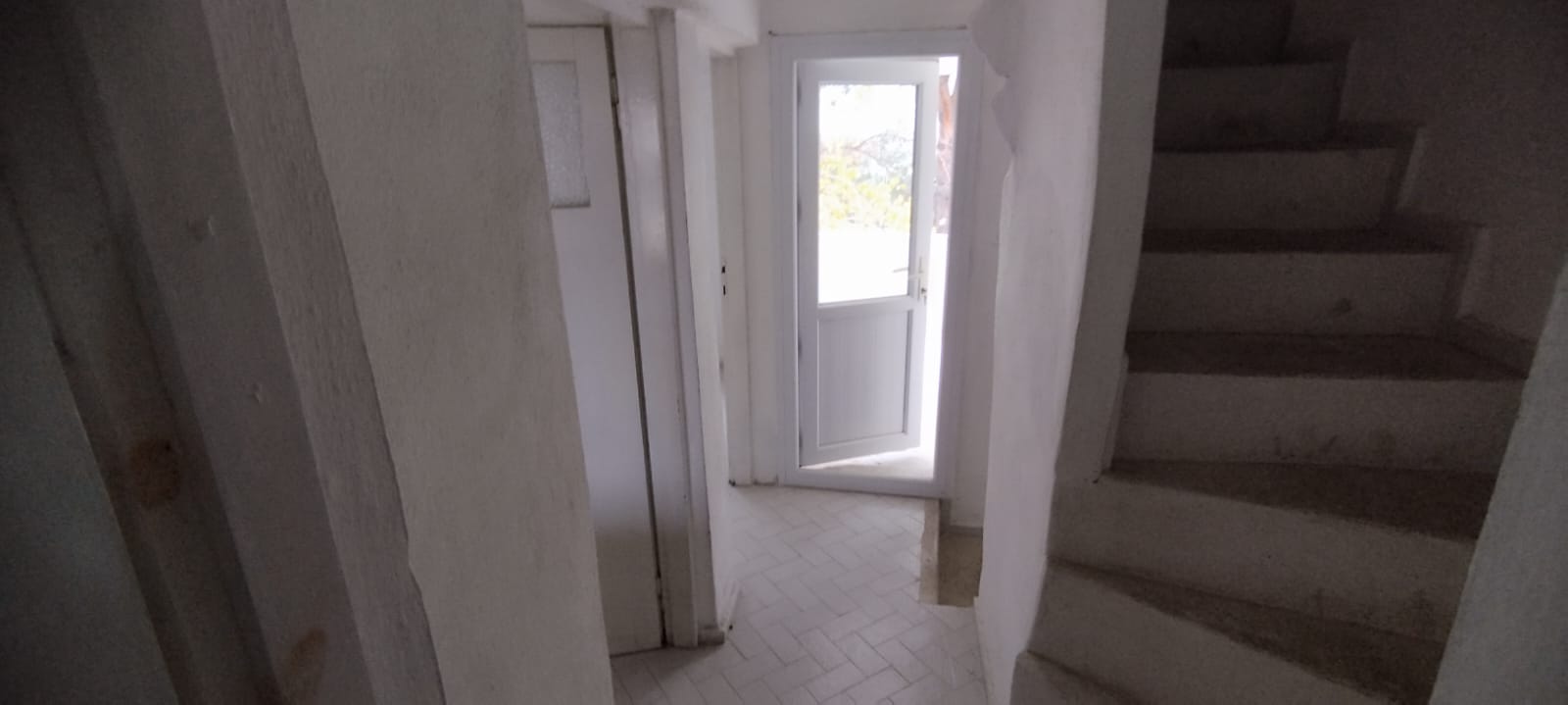 WhatsApp Image 2025-04-09 at 18.32.32 (4)