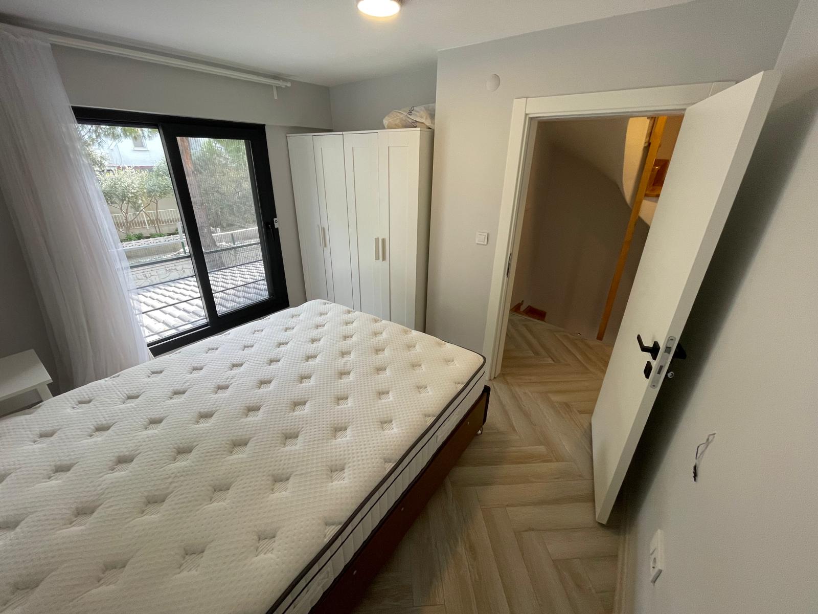 b8a6168e-77fe-4daa-a404-19d8f1f1643c