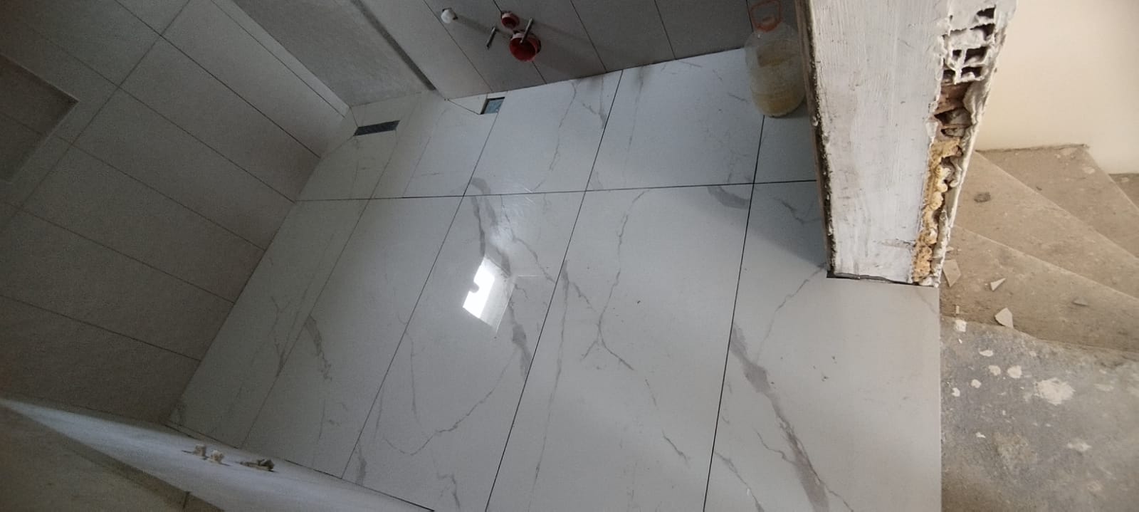 c9f1868b-f7b6-45a1-935e-9bf30d77d953