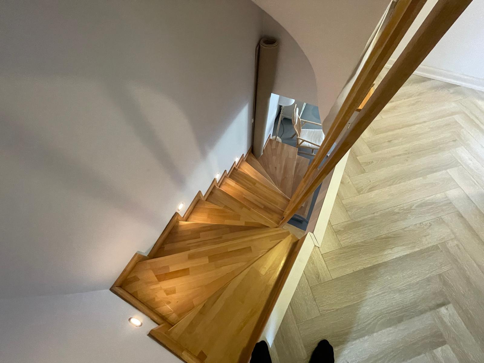 caa9f44a-4451-4842-8f44-27f5e362b16f