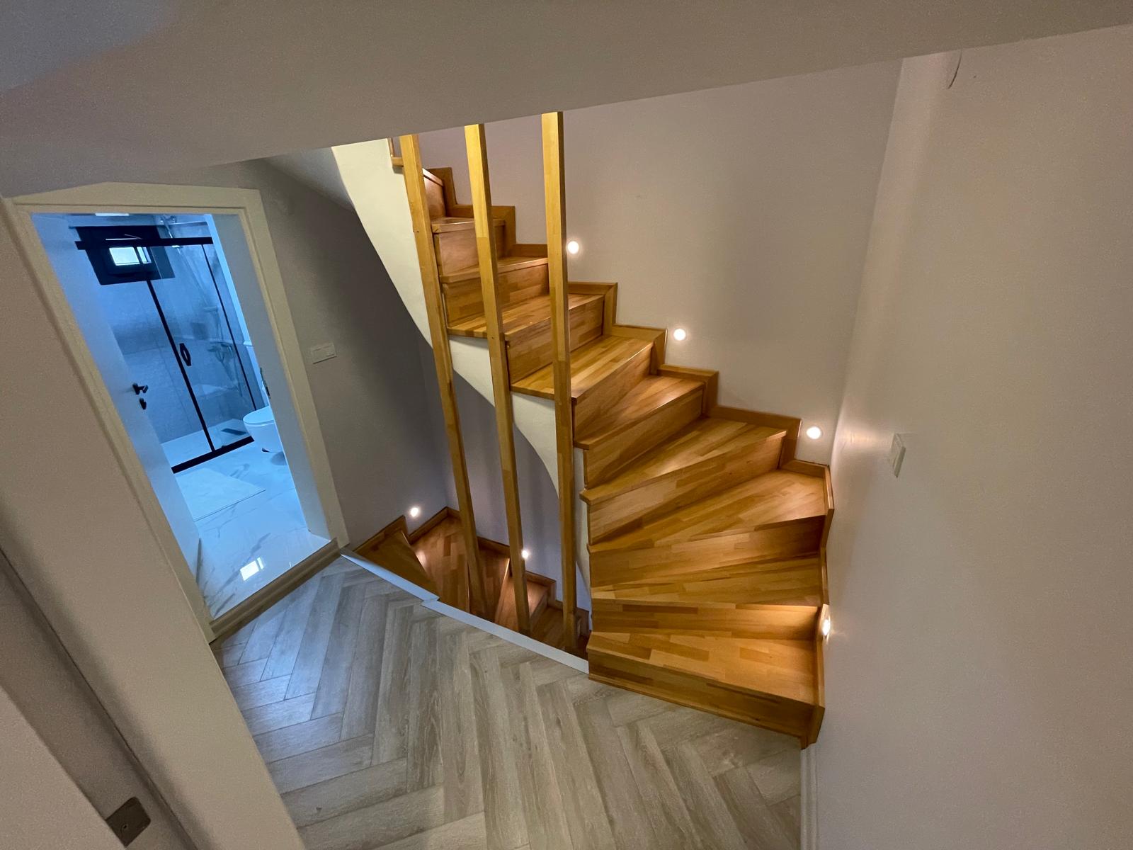 d094e898-5702-46e4-befa-478a96fdded6