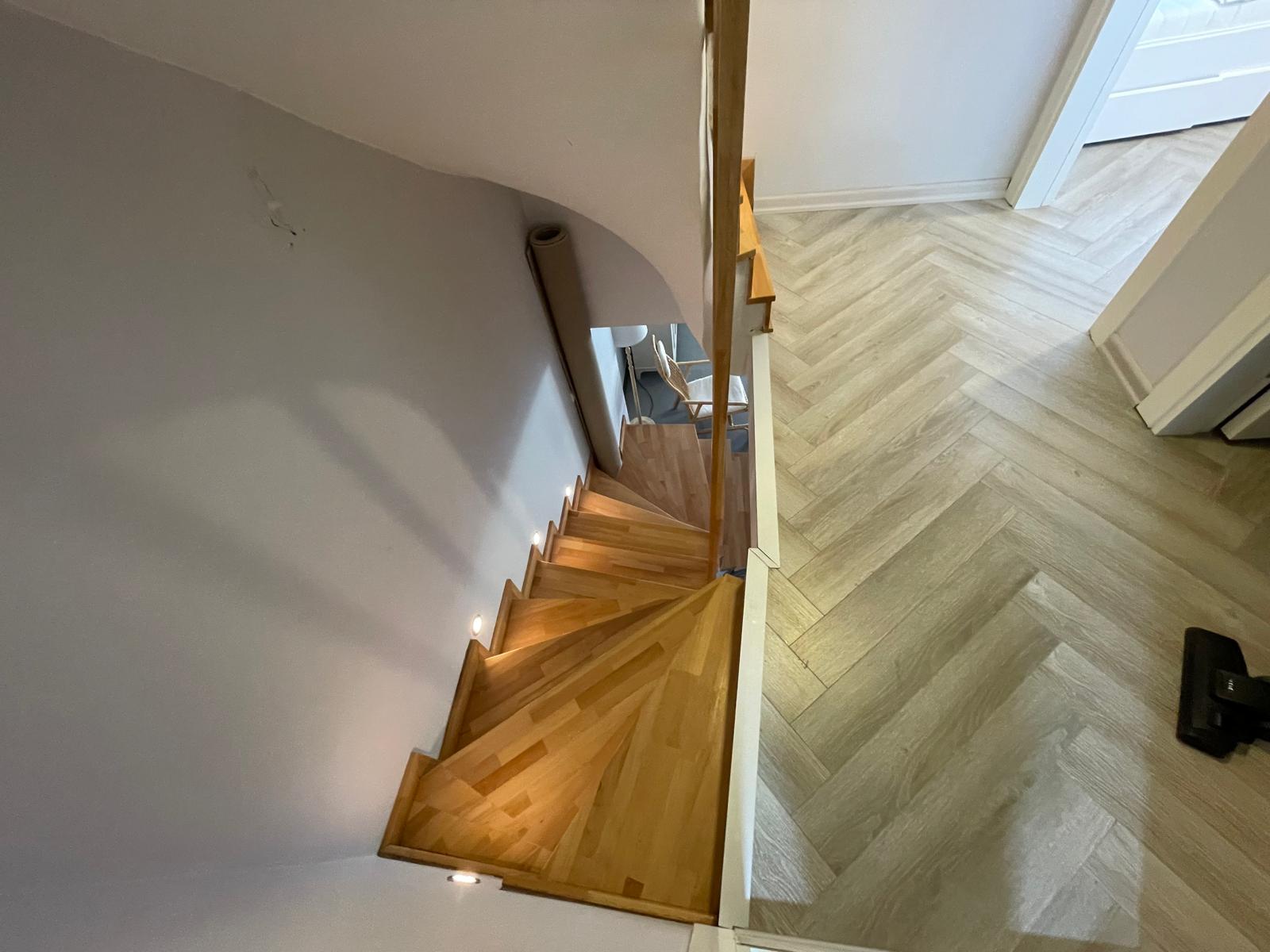 d3131961-1e28-455d-ac6d-cec74e8d1920