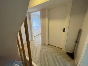 ef6b9fa2-e499-4f84-bcc7-e388cc94bb44